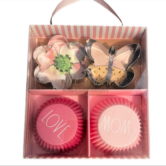 Rae Dunn Other - Rae Dunn Mom / Love Cupcake & Metal Cookie Cutter Set
